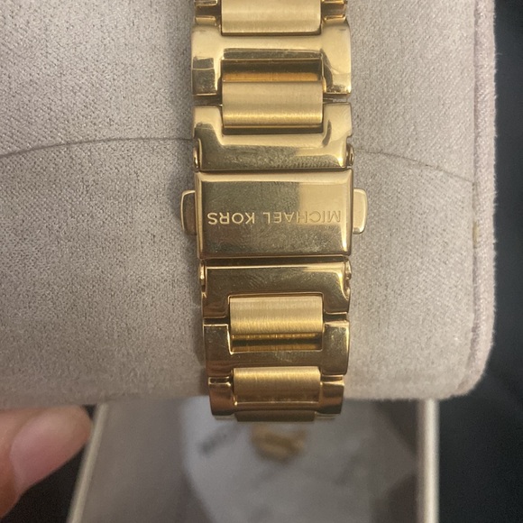 EUC Mens Michael Kors Watch - Picture 3 of 5